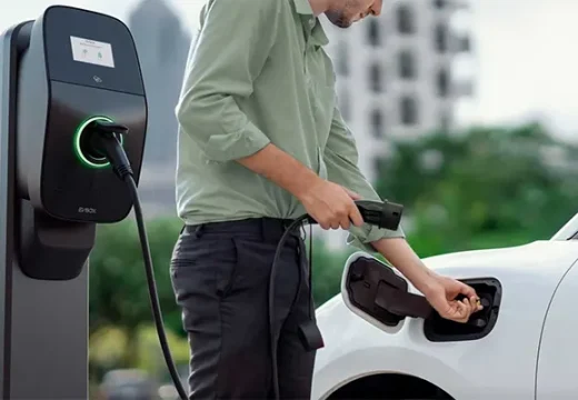 Electric Cars with Fast Charging Options for Urban Commuters